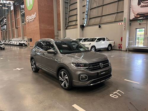 Volkswagen (VW) T-Cross 1.5 TSI R-LIne DSG