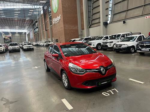 Renault Clio IV 900T (66kW) Blaze Ltd Edition 5 Door