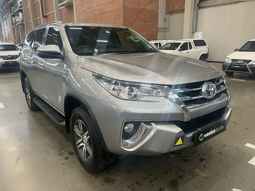 Toyota Fortuner IV 2.4 GD-6 4x4 Auto