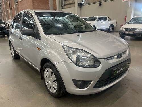 Ford Figo 1.4 TDCi Ambiente 5-Door Hatch Back