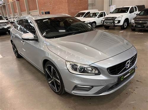 Volvo V60 D5 R-Design Geartronic