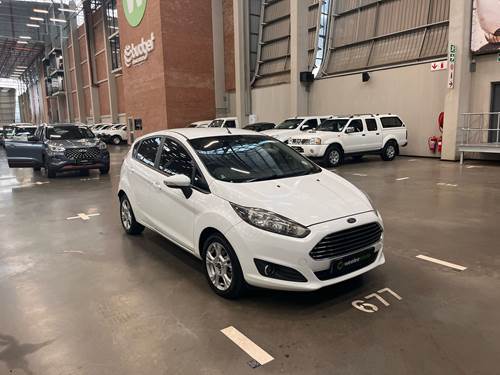 Ford Fiesta 1.4i Trend 5 Door