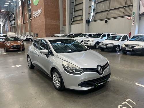 Renault Clio IV 900T (66kW) Blaze Ltd Edition 5 Door