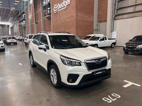 Subaru Forester 2.0i CVT