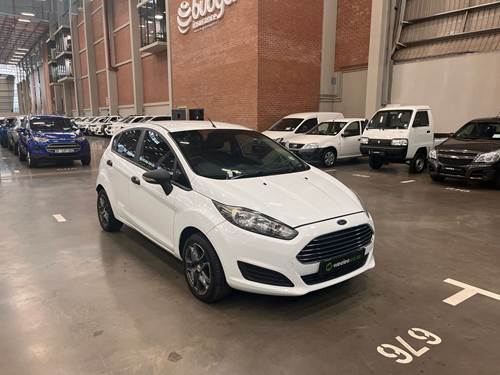 Ford Fiesta 1.4i (71 kW) Ambiente Hatch Back