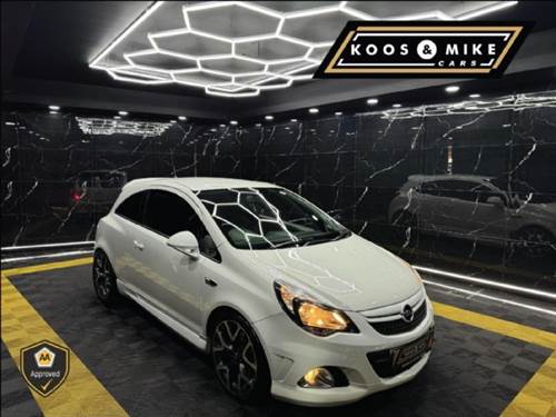 Opel Corsa 1.6i OPC