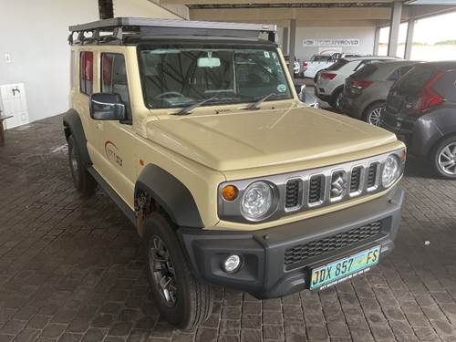 Suzuki Jimny 1.5 GLX 5 Doors