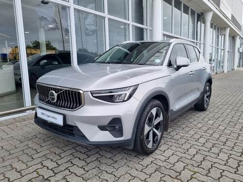 Volvo XC40 B4 Plus Bright Geartronic (Mild Hybrid)