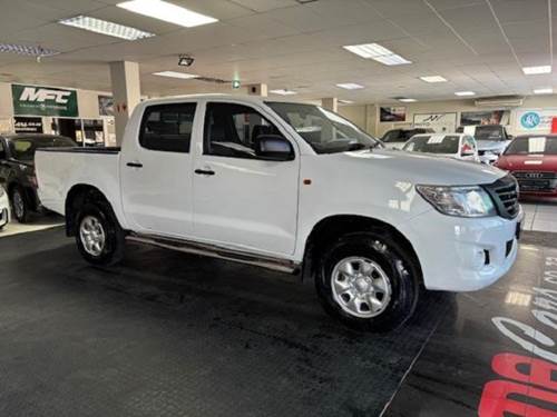 Toyota Hilux ( II) 2.5 D-4D SRX 4X4 Double Cab