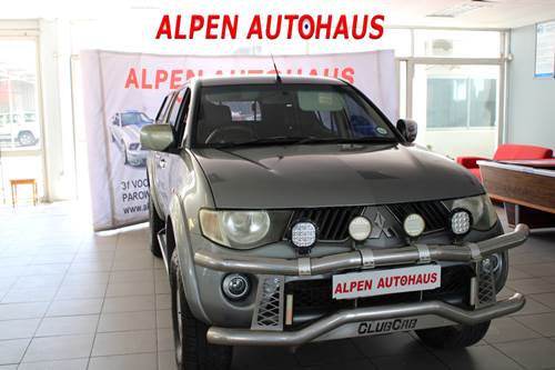 Mitsubishi Triton 2.4 MPi Double Cab ABS