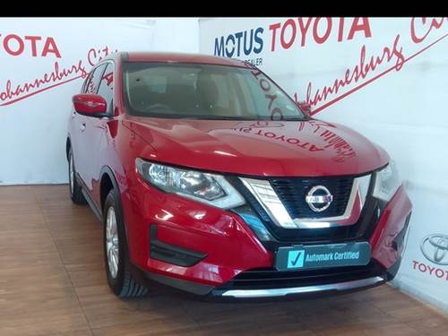 Nissan X-Trail VII 2.0 Visia 4x2