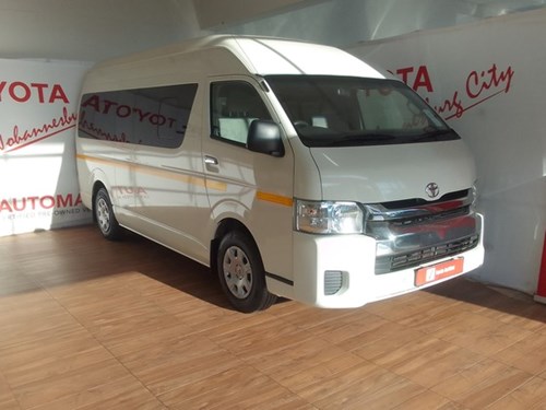 Toyota Quantum HIACE 2.5 D-4D 14 Seat