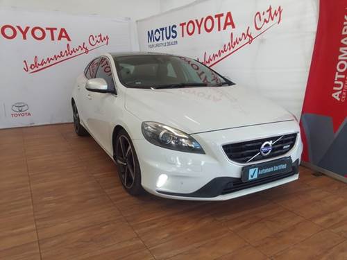 Volvo V40 D2 R-Design (84 kW) 