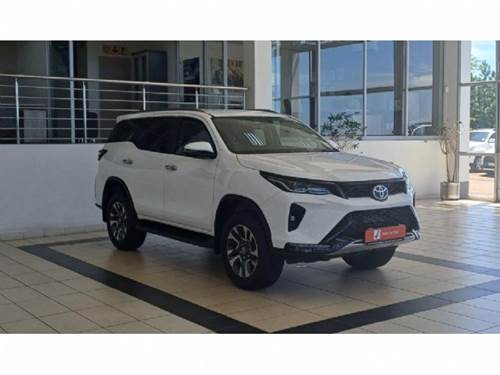 Toyota Fortuner VI 2.4GD-6 Raised Body Auto