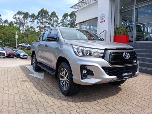 Toyota Hilux 2.8 GD-6 Raider Raised Body Double Cab Auto 4x4  