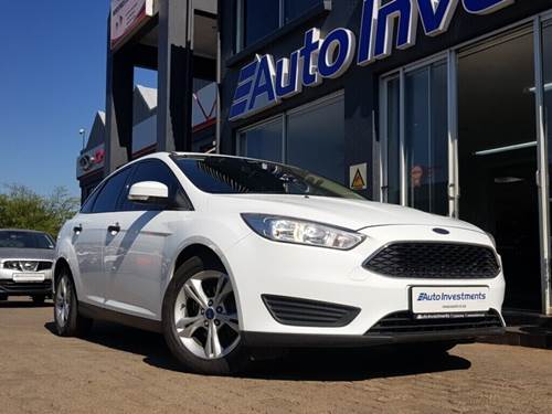 Ford Focus 1.0 EcoBoost Ambiente Sedan