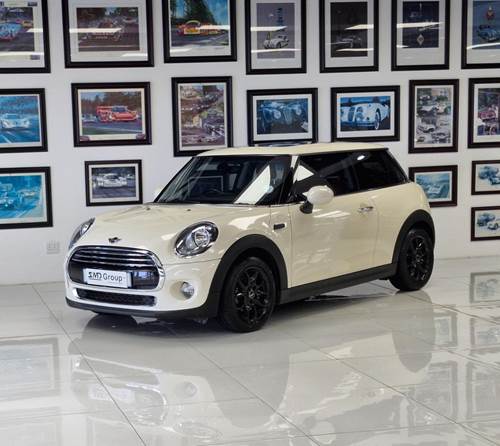 MINI Cooper Mark IV (100 kW) Steptronic