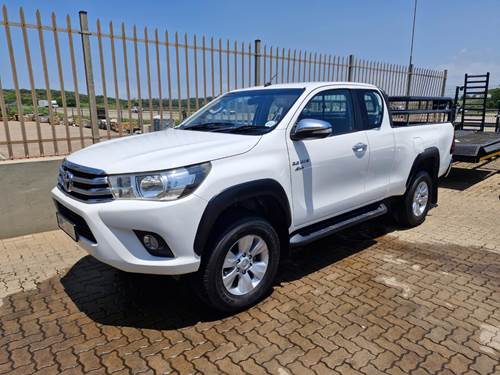 Toyota Hilux 2.4 GD 6 RB SRX P/U Extended Cab