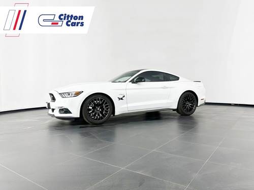 Ford Mustang 5.0 GT Fastback auto