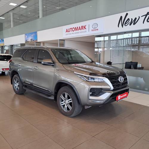 Toyota Fortuner V 2.4 GD-6 Raised Body Auto