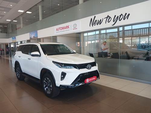 Toyota Fortuner VI 2.4GD-6 Raised Body Auto