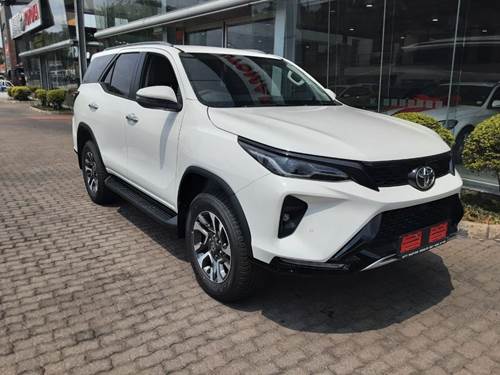 Toyota Fortuner VI 2.4GD-6 Raised Body Auto