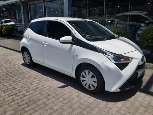 Toyota Aygo 1.0 (5 Door)