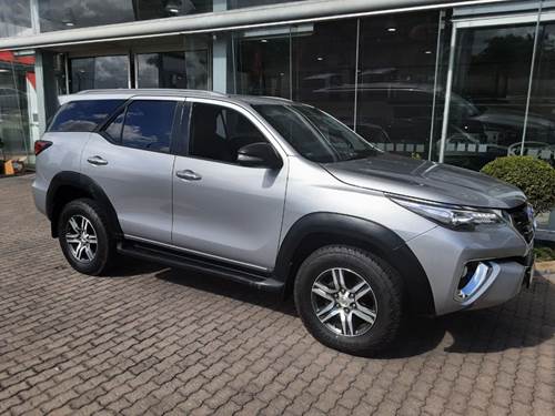 Toyota Fortuner IV 2.8 GD-6 4X4 Auto