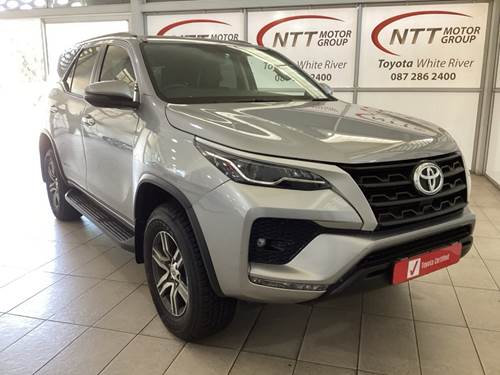 Toyota Fortuner V 2.4 GD-6 Raised Body Auto