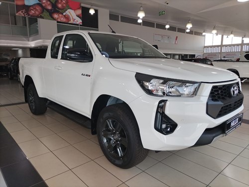 Toyota Hilux 2.4 GD-6 RB Raider Extra Cab Auto