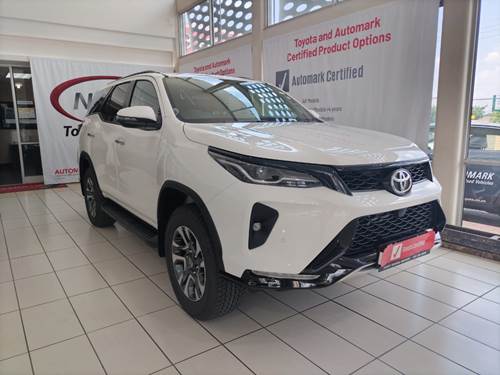 Toyota Fortuner VI 2.4GD-6 Raised Body Auto