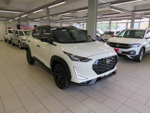 Nissan Magnite Kuro 1.0T CVT