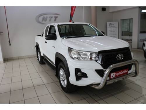 Toyota Hilux 2.4 GD-6 RB SRX Extra Cab 