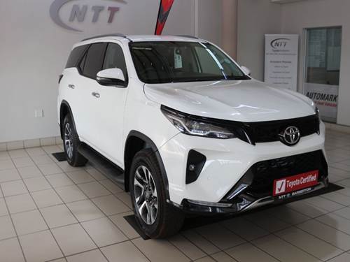 Toyota Fortuner VI 2.4GD-6 Auto 4x4