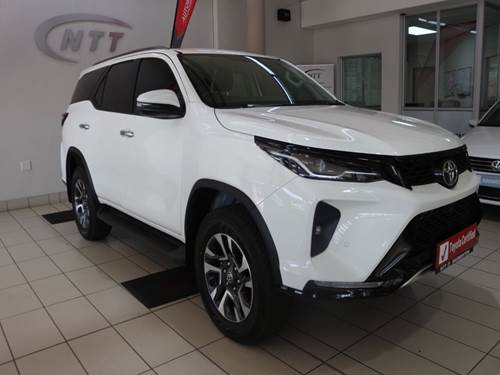 Toyota Fortuner VI 2.4GD-6 Raised Body Auto