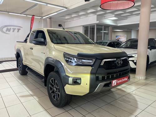 Toyota Hilux 2.8 GD-6 RB Legend Extra Cab