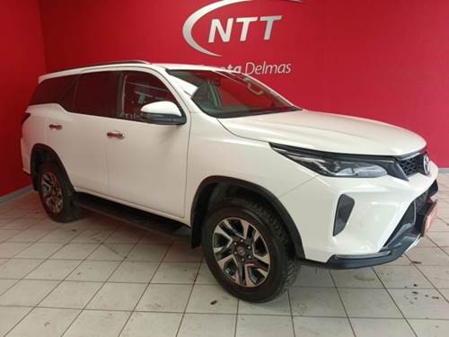 Toyota Fortuner VI 2.4GD-6 Auto 4x4