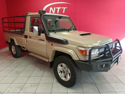 Toyota Land Cruiser 79 4.5 Diesel Pick Up