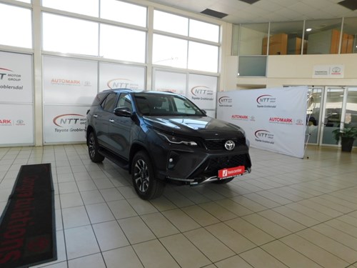 Toyota Fortuner VI 2.4GD-6 Raised Body