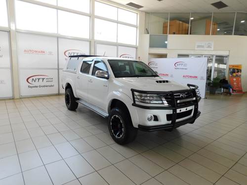 Toyota Hilux ( II) 3.0 D-4D Raider 4X4 Double Cab