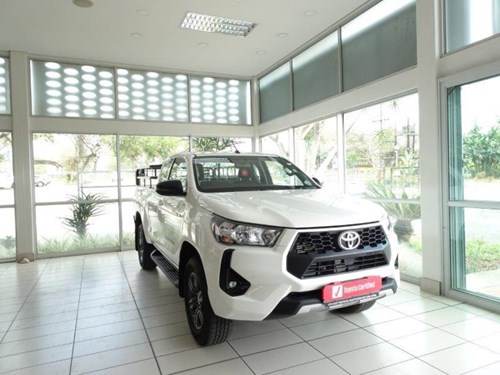 Toyota Hilux 2.4 GD-6 RB Raider Extra Cab Auto