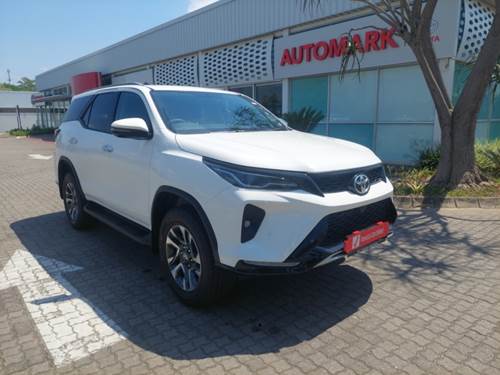 Toyota Fortuner VI 2.4GD-6 Raised Body Auto