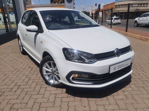 Volkswagen (VW) Polo Vivo 1.6 Hatch Style