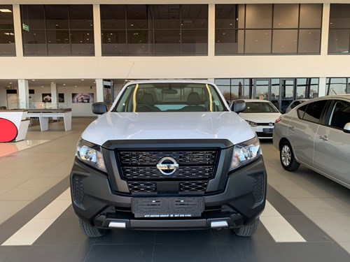 Nissan Navara 2.5 DDTi XE