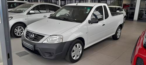 Nissan NP200 1.6i Pack