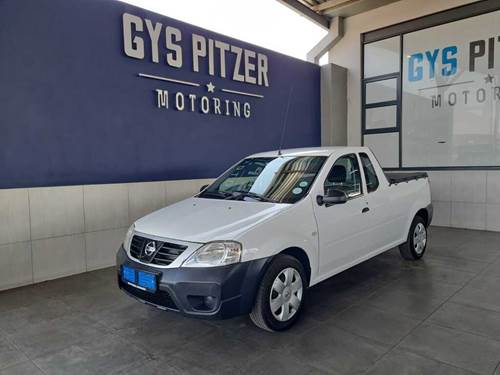 Nissan NP200 1.6i Pack