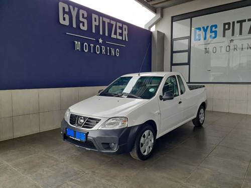 Nissan NP200 1.6i Pack