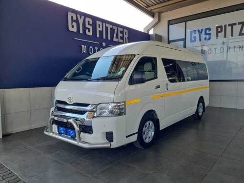 Toyota Quantum HIACE 2.5 D-4D 14 Seat