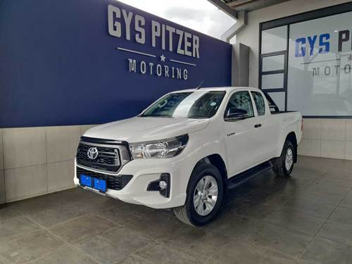 Toyota Hilux 2.4 GD-6 RB SRX Extra Cab 