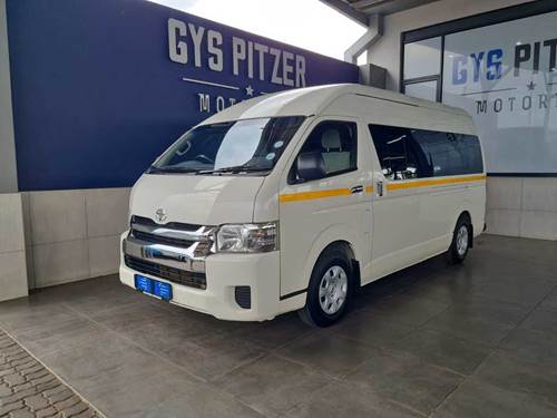 Toyota Quantum HIACE 2.5 D-4D 14 Seat